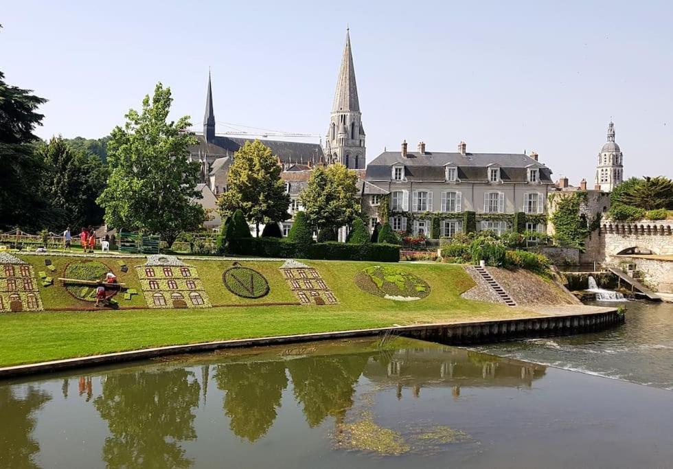 Gite Troglodyte Les Iris Villiers-sur-Loir Exteriér fotografie