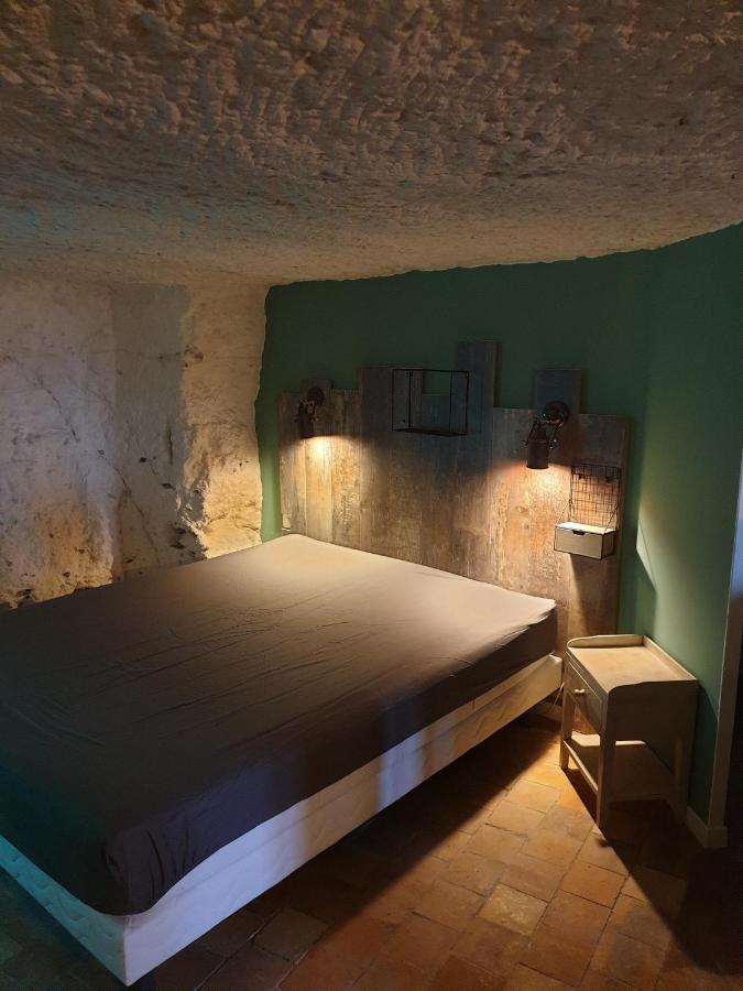 Gite Troglodyte Les Iris Villiers-sur-Loir Exteriér fotografie