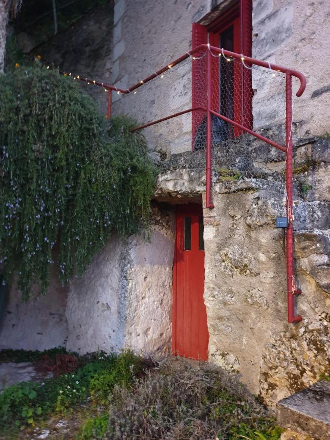 Gite Troglodyte Les Iris Villiers-sur-Loir Exteriér fotografie